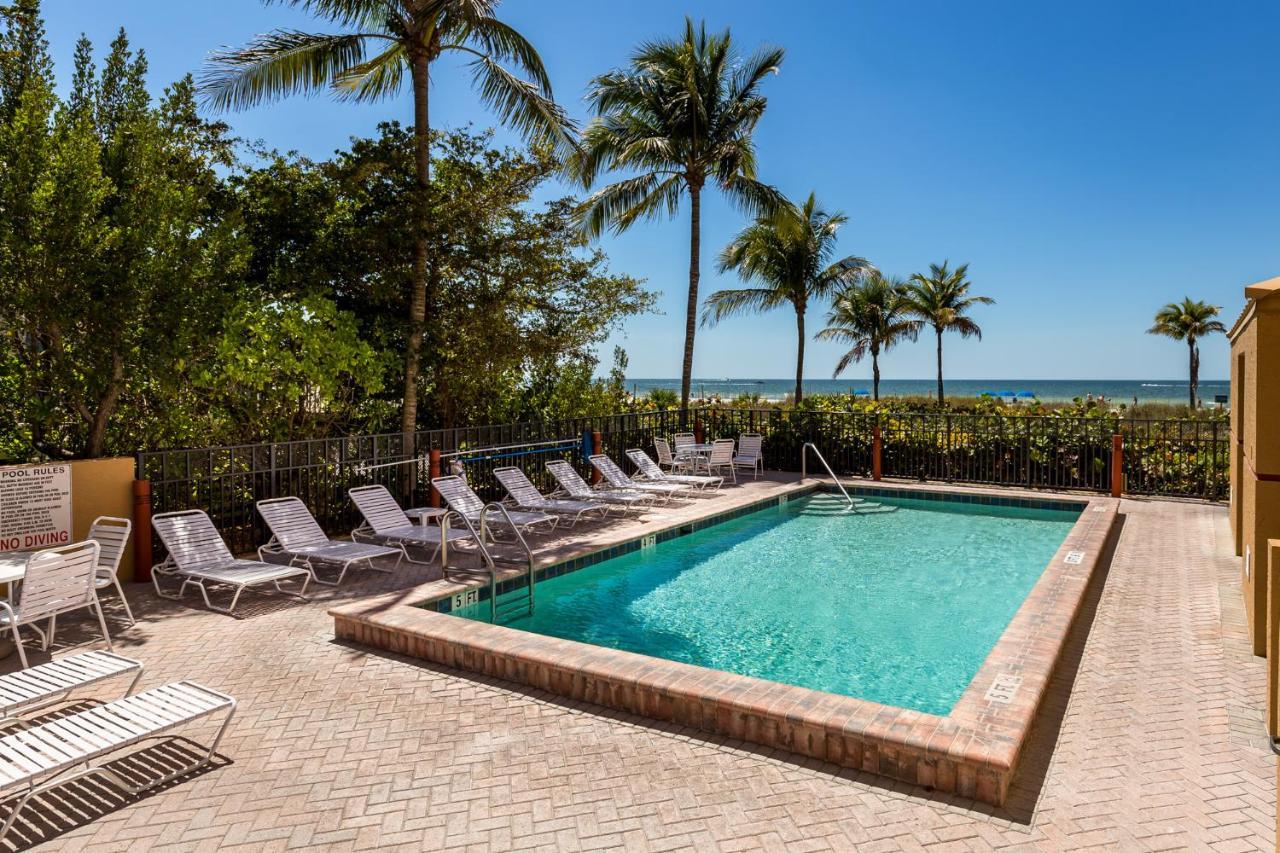Estero Island Beach Villas 204 Fort Myers Beach Zewnętrze zdjęcie